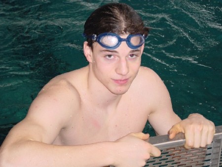 Clemens beim Einschwimmen