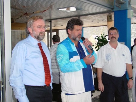 Eröffnung der Bayerischen Staffelmeisterschaften durch Herrn Bürgermeister Bürgel ganz links