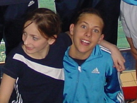 Marina und Alexandra freuen sich ber ihre guten Zeiten