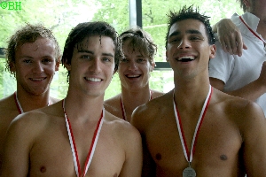 Siegerehrung ber 4 x 200m Freistil - Platz 2